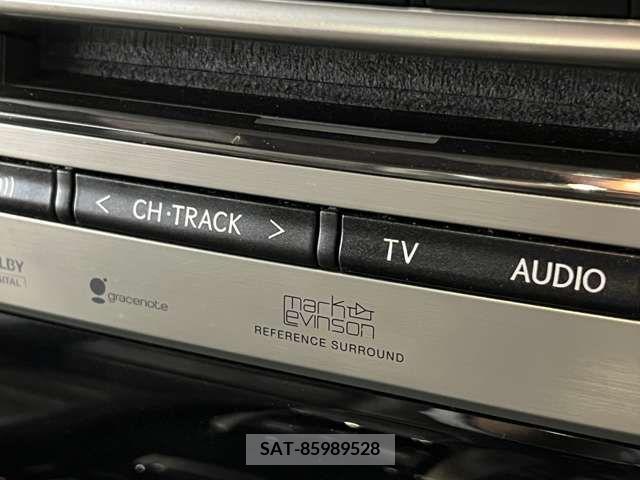 Lexus LS 2012-11 275466-6