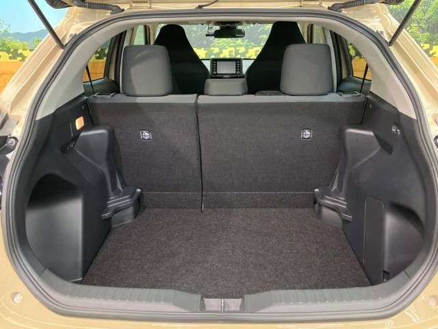 Toyota YARIS CROSS 2023-03 183545-10