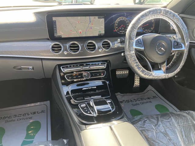 Amg E-CLASS 2017-12 29149-1