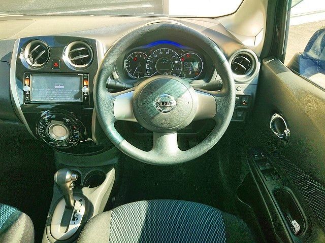 Nissan NOTE 2014-09 22897-1