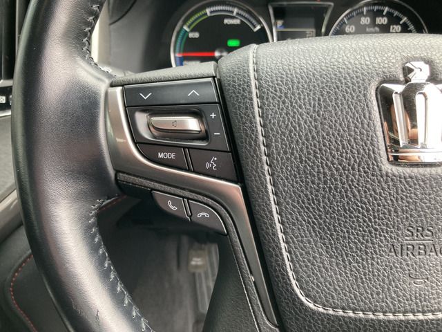 Toyota CROWN SEDAN 2017-03 5778-14