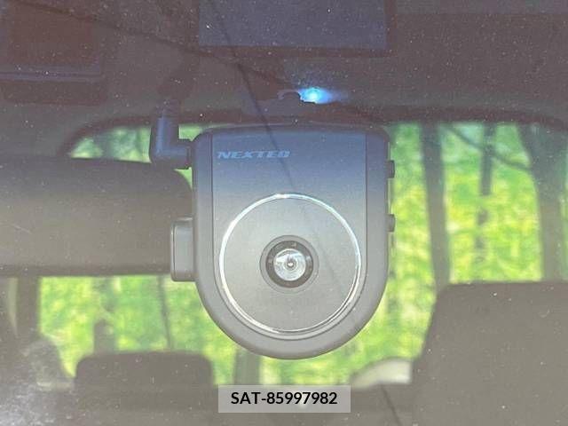 Honda N BOX CUSTOM 2015-01 306558-6
