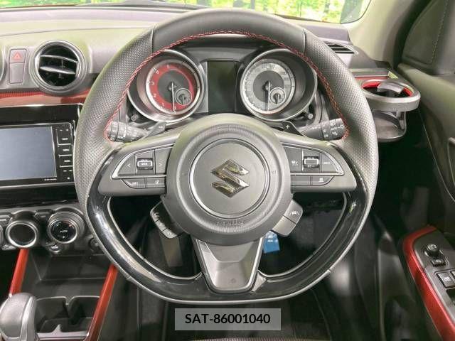Suzuki SWIFT 2022-05 331447-11