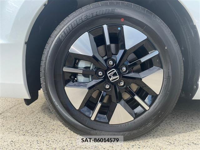 Honda e 2023-10 208773-10