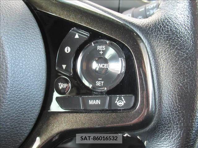 Honda N BOX CUSTOM 2018-03 298077-11