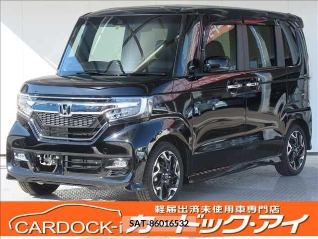 Honda N BOX CUSTOM 2018-03 298077-0