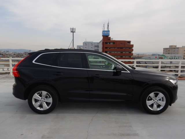 Volvo XC60 2022-11 5162-7