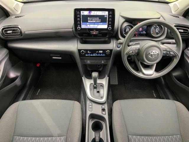 Toyota YARIS CROSS 2023-07 194877-1