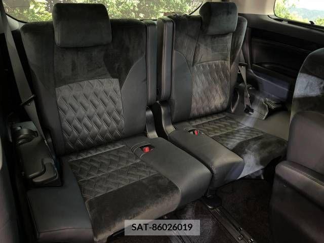 Toyota VELLFIRE 2017-11 288036-10