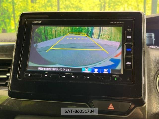 Honda N BOX CUSTOM 2018-02 243732-6