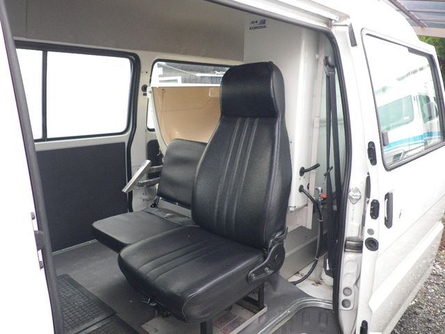 Mazda BONGO VAN 2015-09 183254-8