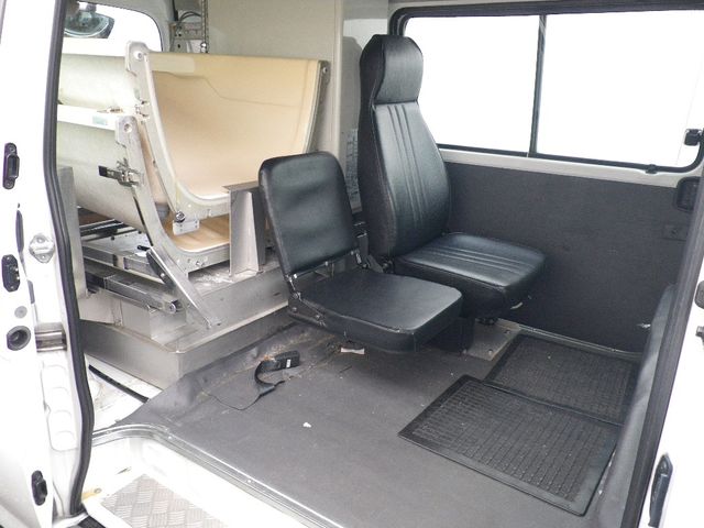 Mazda BONGO VAN 2015-09 183254-5