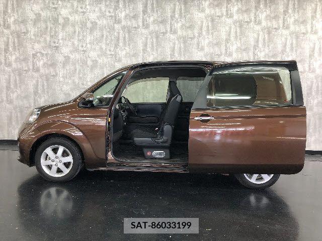 Toyota PORTE 2012-12 230425-11