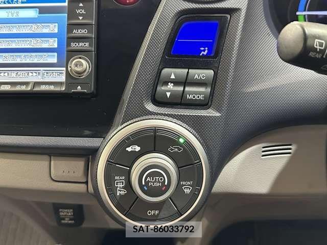 Honda INSIGHT 2009-05 321006-17