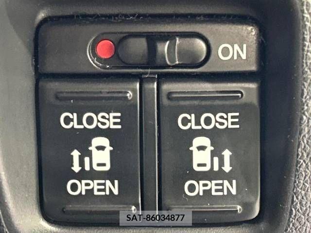 Honda N BOX CUSTOM 2013-09 279353-4