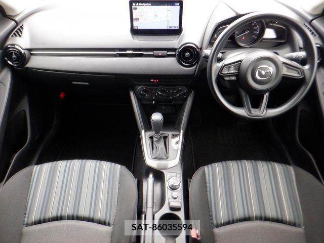 Mazda MAZDA2 2022-05 207710-1