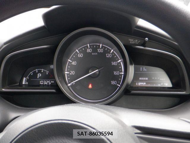 Mazda MAZDA2 2022-05 207710-3