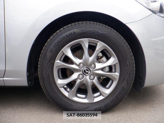 Mazda MAZDA2 2022-05 207710-18