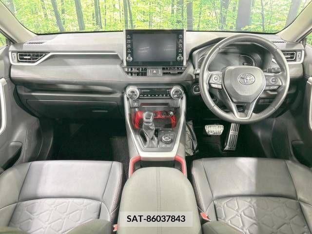 Toyota RAV4 2021-01 393591-1