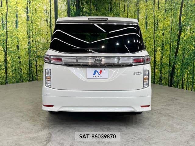 Nissan ELGRAND 2014-05 216631-15
