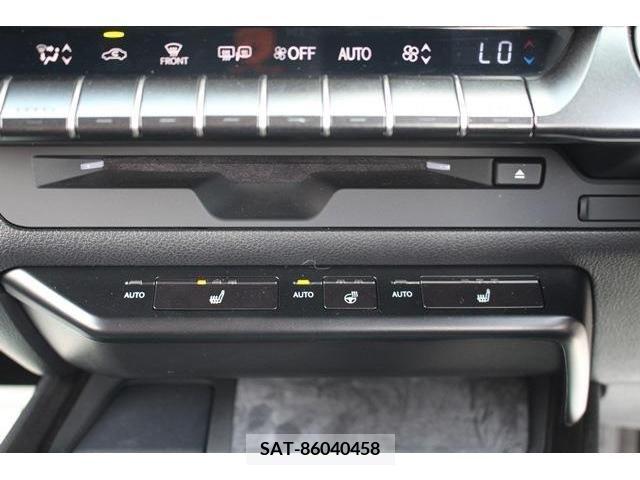 Lexus UX 2021-05 354382-15