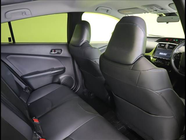 Toyota PRIUS 2020-12 192093-23