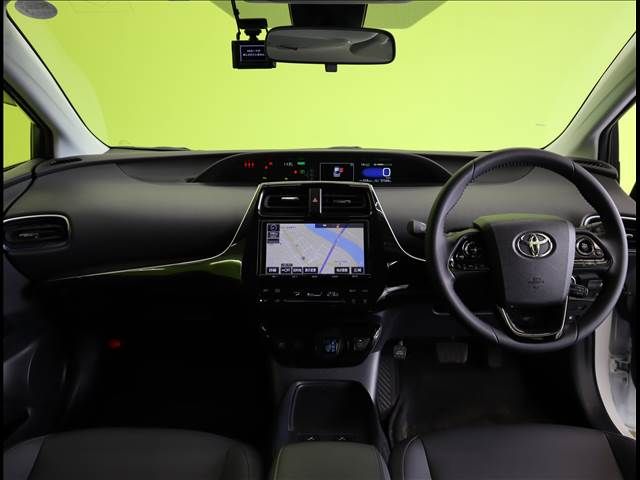 Toyota PRIUS 2020-12 192093-2