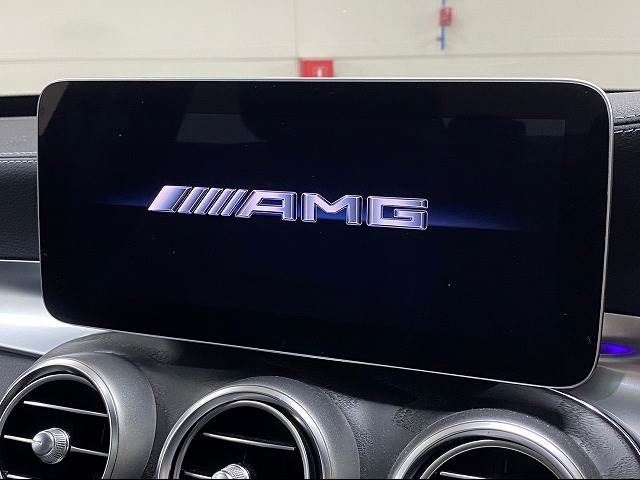 Amg C-CLASS 2019-06 13427-2