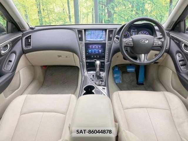 Nissan SKYLINE 2014-06 368327-1