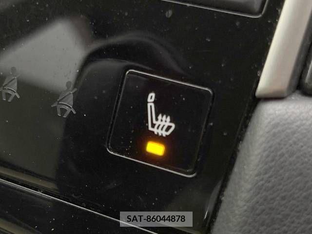 Nissan SKYLINE 2014-06 368327-6