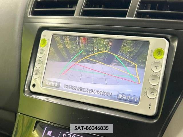 Toyota PRIUS ALPHA 2011-08 341878-4