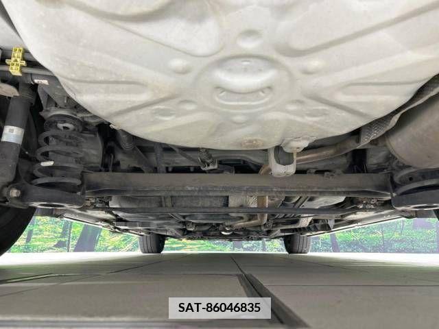 Toyota PRIUS ALPHA 2011-08 341878-19