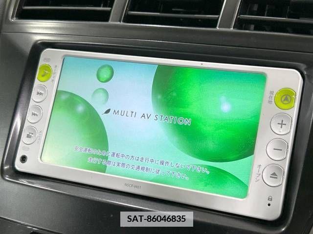 Toyota PRIUS ALPHA 2011-08 341878-3