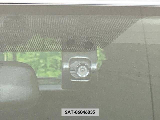Toyota PRIUS ALPHA 2011-08 341878-6