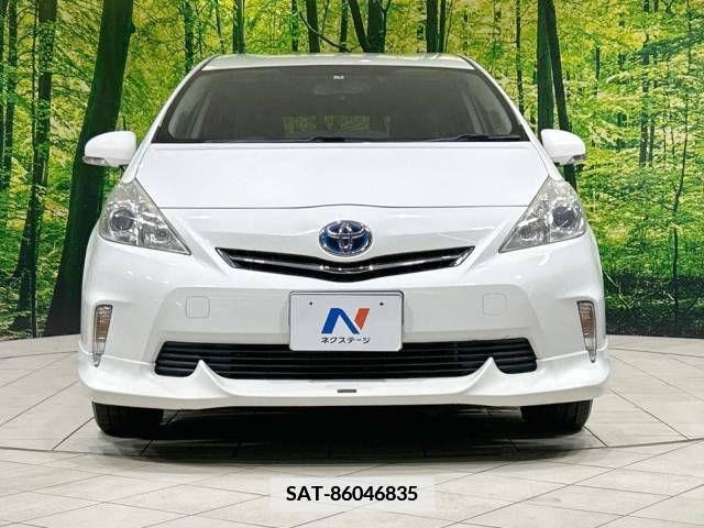 Toyota PRIUS ALPHA 2011-08 341878-14