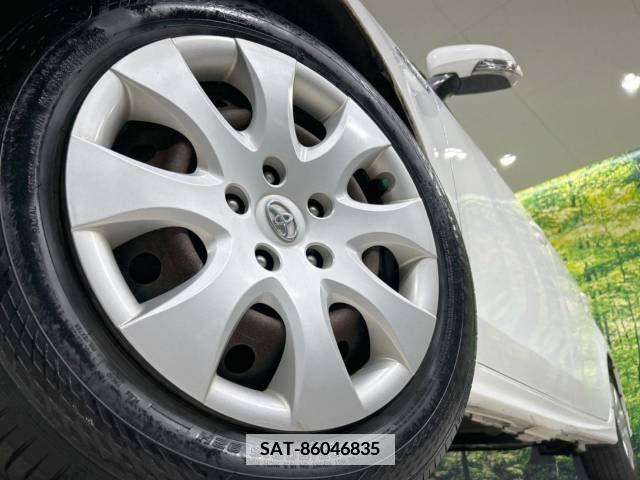 Toyota PRIUS ALPHA 2011-08 341878-13