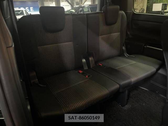 Toyota VOXY 2019-01 223958-10