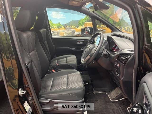 Toyota VOXY 2019-01 223958-8