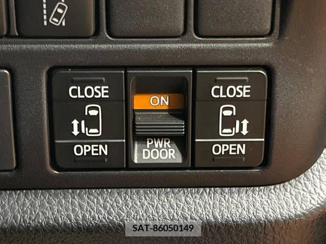 Toyota VOXY 2019-01 223958-3