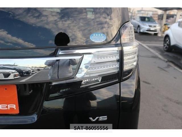 Toyota VELLFIRE 2017-07 205137-10