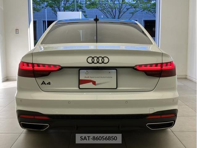Audi A4 2023-02 351298-3
