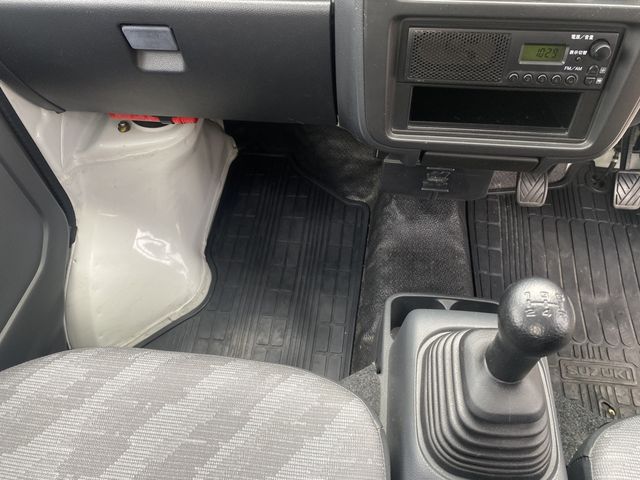 Suzuki CARRY TRUCK 2005-09 27235-28
