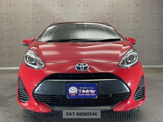 Toyota AQUA 2017-12 218291-4