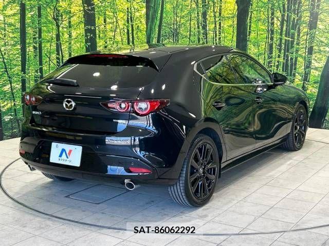 Mazda MAZDA3 2023-04 363276-17
