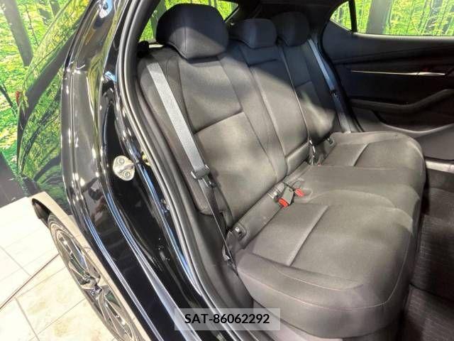 Mazda MAZDA3 2023-04 363276-9