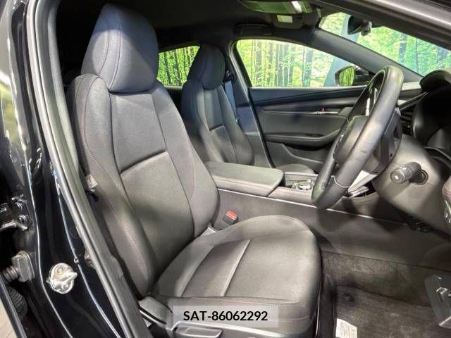 Mazda MAZDA3 2023-04 363276-8