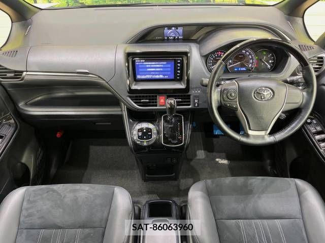 Toyota ESQUIRE 2019-06 321619-1