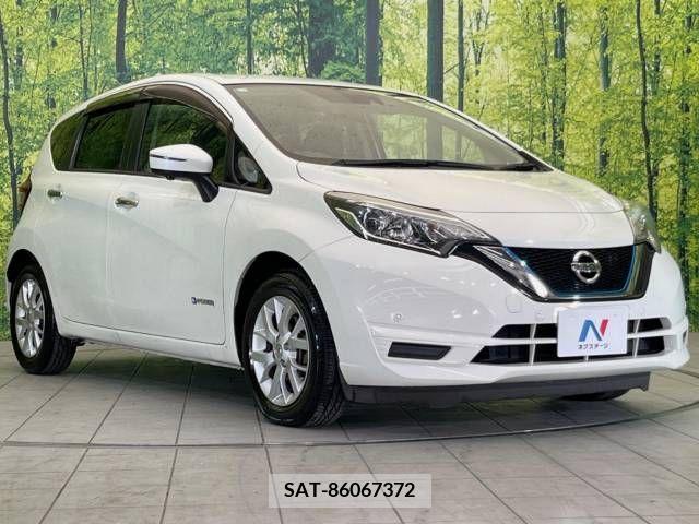 Nissan NOTE 2016-11 336427-16