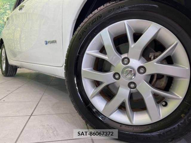 Nissan NOTE 2016-11 336427-13