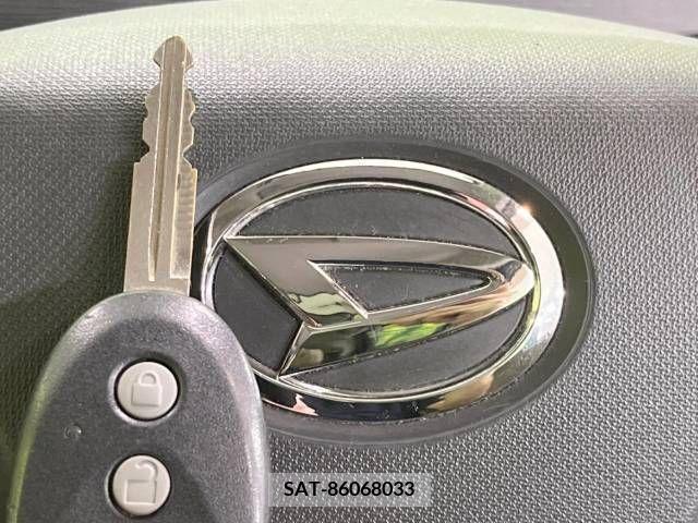 Daihatsu MOVE 2011-07 347573-5